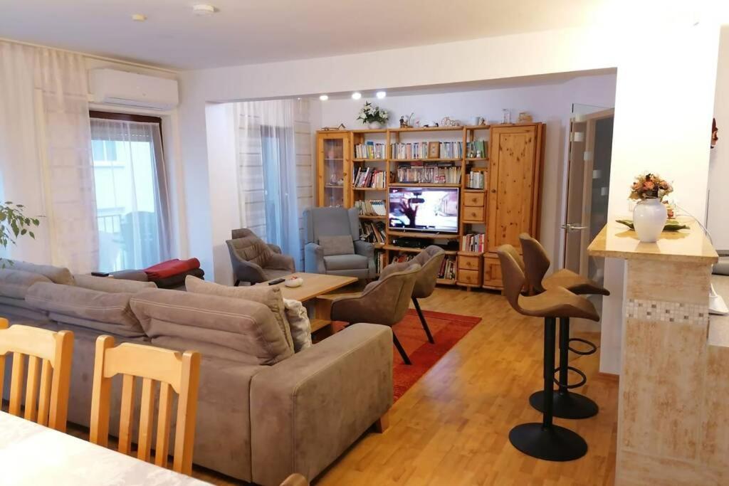 Beste Lage Im Zentrum Und Am Hofgarten 150Qm Mit Klima, 2Xbalkon, Aufzug, Familienfreundlich Bayreuth Zewnętrze zdjęcie